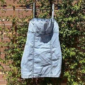 H&M Denim Dress 🥶